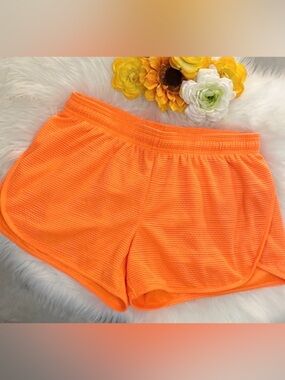 Women’s Orange Athletic Shorts Danskin Sz MED